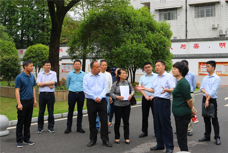 省红十字会调研组莅临景德镇调研