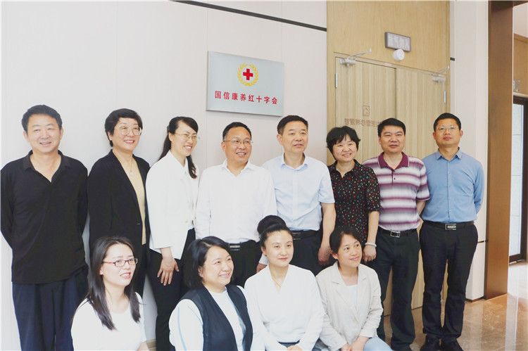 省红十字会调研组莅临景德镇调研