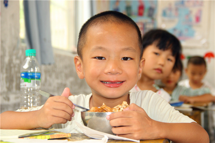 “感恩有你”2021年瓷善节致谢暨快乐瓷娃蔡玲玲陶艺班开班仪式举行