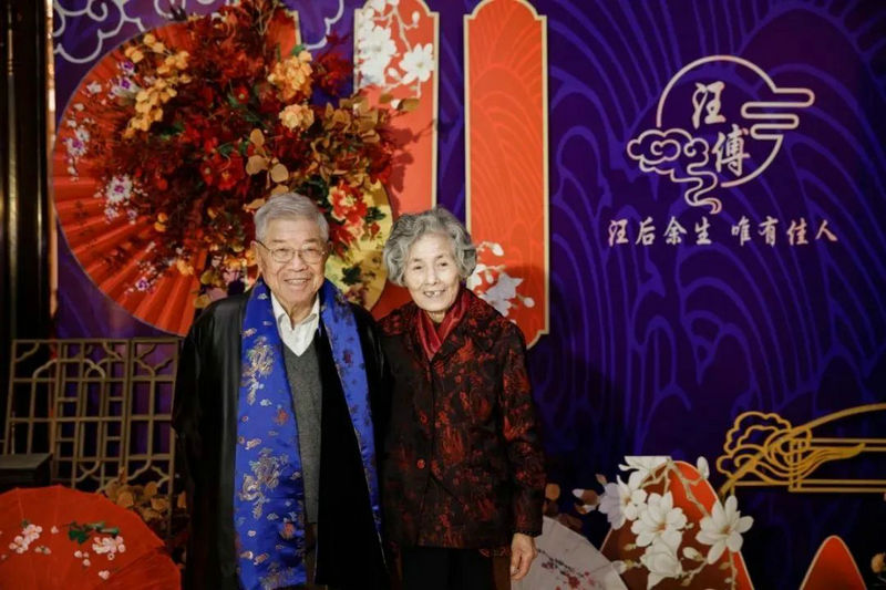 这张夫妻“合照”，让人感动