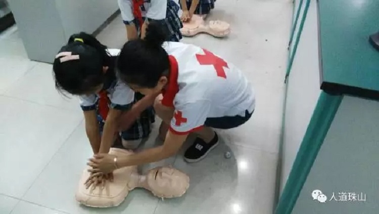 2017“泳安计划-青春护航”进校园活动系列报道之一:走进第九小学