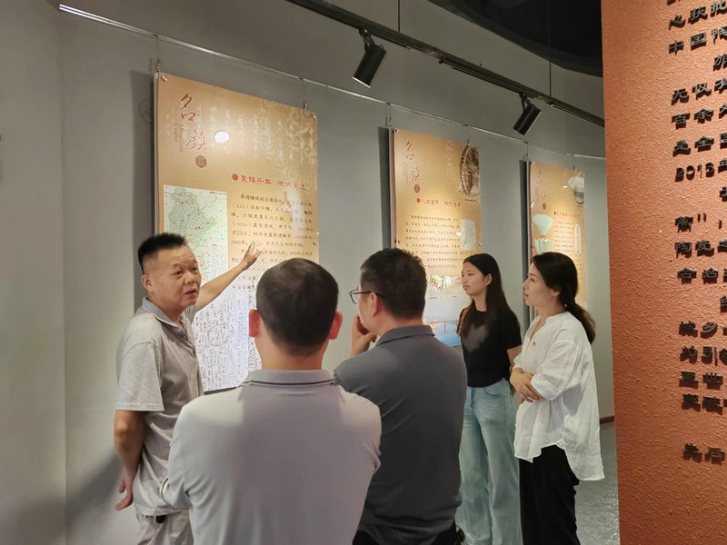 市红十字会开展弘扬社会主义核心价值观主题党日活动