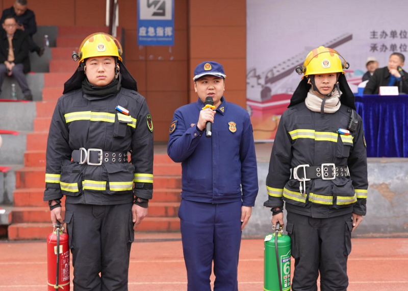 4分半钟，全校3439名师生顺利逃生 全市校园消防安全应急演练观摩活动超燃超硬核举办