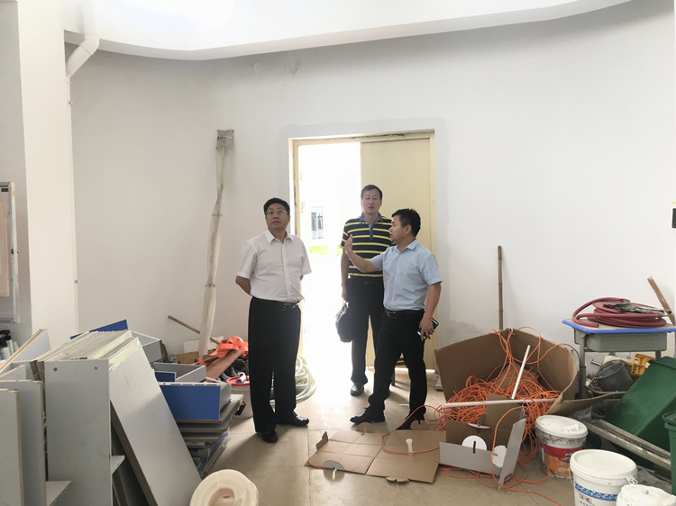 省红十字会调研组来景调研