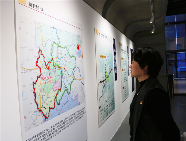 市红十字会党支部开展主题党日活动——组织参观景德镇国家陶瓷文化传承创新试验区建设成果展