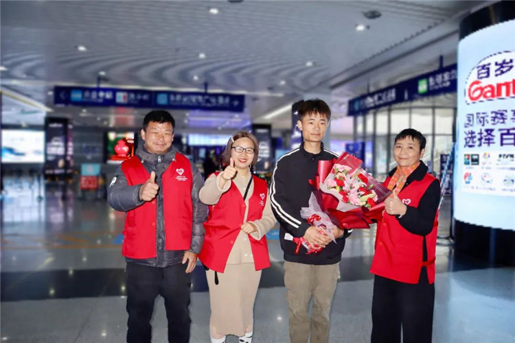 以青春热血与爱心为伴——我市成功实现第13例造血干细胞捐献！